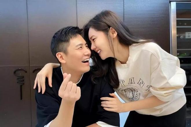 恩爱的两个人永远也不会分手对吗？游戏画面